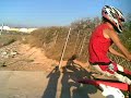 Yo con la moto de cross metiendo 6 con la rueda levantada
