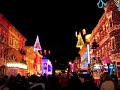 the osborne family spectacle of dancing lights at disney-mgm studios at walt disney world, orlando, florida. december 1, 2007

song: carol of the bells by trans siberian orchestra

history:
the osborne family spectacle of lights was born at the osborne home in little rock, ark., in 1986. that year, jennings osborne strung a modest 1,000 red lights as a holiday gift to his 6-year-old daughter, breezy. she had asked her father to make their house sparkle with holiday lights.

thus, a new tradition was born.


