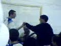 Siry tocando violao