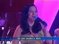 ao lado de 