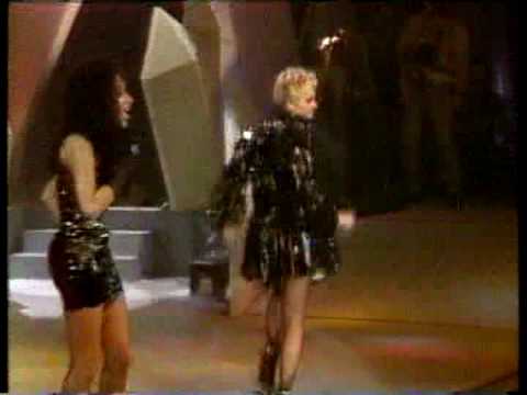 Pepsi And Shirlie - Heartache