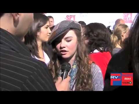 Picture of Madeline Carroll 