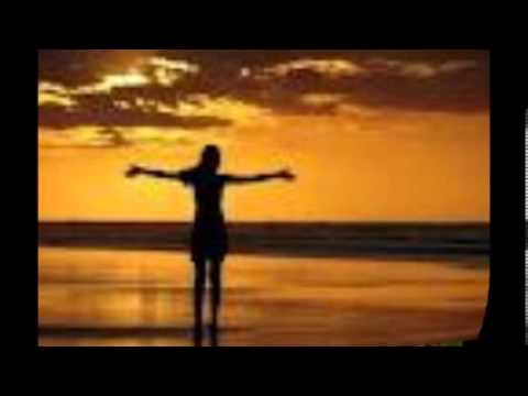 yaohushua - A paz meus queridos irmãos em Yaohushua.... esta Canção se chama Renuncia e o Pai Yaohuh nos deu antes da nossa Imersão.cada louvor que temos foi através de ...