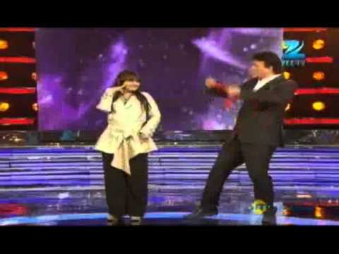 Star Ya Rockstar Nov. 20 '11 - Anu Malik & Alisha's Challenge
