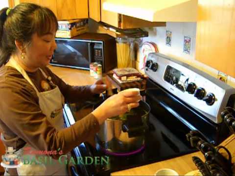 how to harvest globe basil