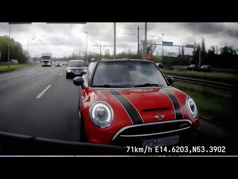 KIEROWCA MINI BĘDZIE MIAŁ PROBLEMY, JEGO JAZDĘ OBEJRZAŁ POLICJANT