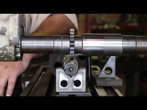 Cutting a Keyway on a Horizontal Milling Machine