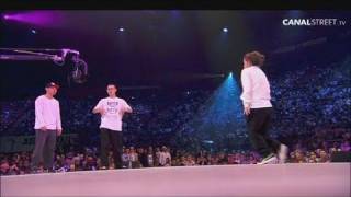 Poppin J & Crazy Kyo vs Sonya & Farrah – Juste Debout 2011 Semi Final