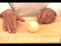 Preparing an Onion Part 1 for Chinese cooking