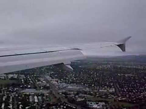 Landing In Townsville Aboard VH-VQL