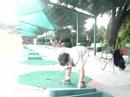 Gustavo Jugando Golf