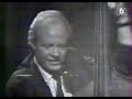 this is a part of a show recorded by the bbc in the 60' featuring willie smith and two musicians.
willie the lion smith is one of the three giants of harlem stride piano with james p. johnson and fats waller, beginning his career in the 20'.

i don't know about copyright, i put it here only for musical tribute to this great man. if it's not allowed just send me a mail and i will remove these movies...


c'est une partie d'un enregistrement fait par la bbc dans les 60' et diffus� par m6 dans les ann�es 80, du pianiste wille the lion smith, l'un des 3 g�ants du stride piano de harlem des ann�es 20-30.

je ne connais pas les droits de diffusion de ces vid�os, et peut les retirer sur simple demande si cela pose probl�me.