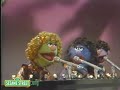 Sesame Street: Me Lost Me Cookie At The Disco