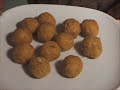 BESAN KE LADOO at DesiRecipes Videos