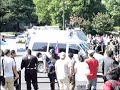 Yasukuni Shrine - Uyoku vs. Police