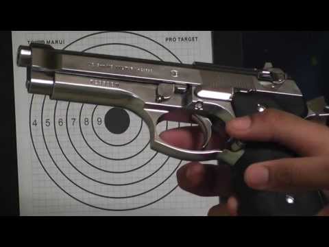 pistola 9 milimetros - é isso ai galero vendo essa bela pistola de air soft toda em aço cromado,mando um pacote com 2.500 bolinhas um pacote cm 30 alvos e um cilindro de gaz. valor...
