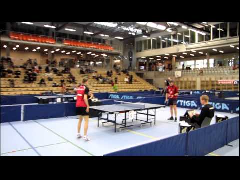 Rønneberg - Norgesmesterskapet i Bordtennis 2013 i Arendal. Finale herrer senior mellom Espen Rønneberg, Volda og Ørsta BTK og Roger Andreasson Stord BTK. Best av 7 sett.