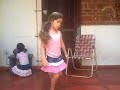 VICTORIA Y SOFIA BAILANDO