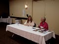 Lindsay Wagner Bionicon 2006 Smiling Lindsay Wagner Bionicon 2006 Smiling