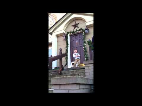 World's Smallest Carolers
