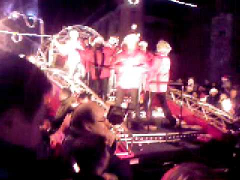 Parade de noel 2008 animateur tv
