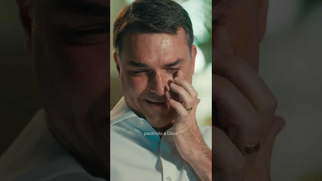 CONHEÇA FLÁVIO E FERNANDA BOLSONARO