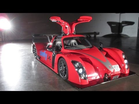 Radical - Matthias Malmedie testet den Supersportler Radical RXC und tritt am Nürburgring zum Duell gegen Jens Kuck auf der BMW S 1000 RR HP4 an. Komplette Folgen GRIP...