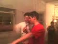 Trevisan e Nasa cantando o super sucesso da xuxa, ilari lari ê.E olha que eles nem tavam bêbados...