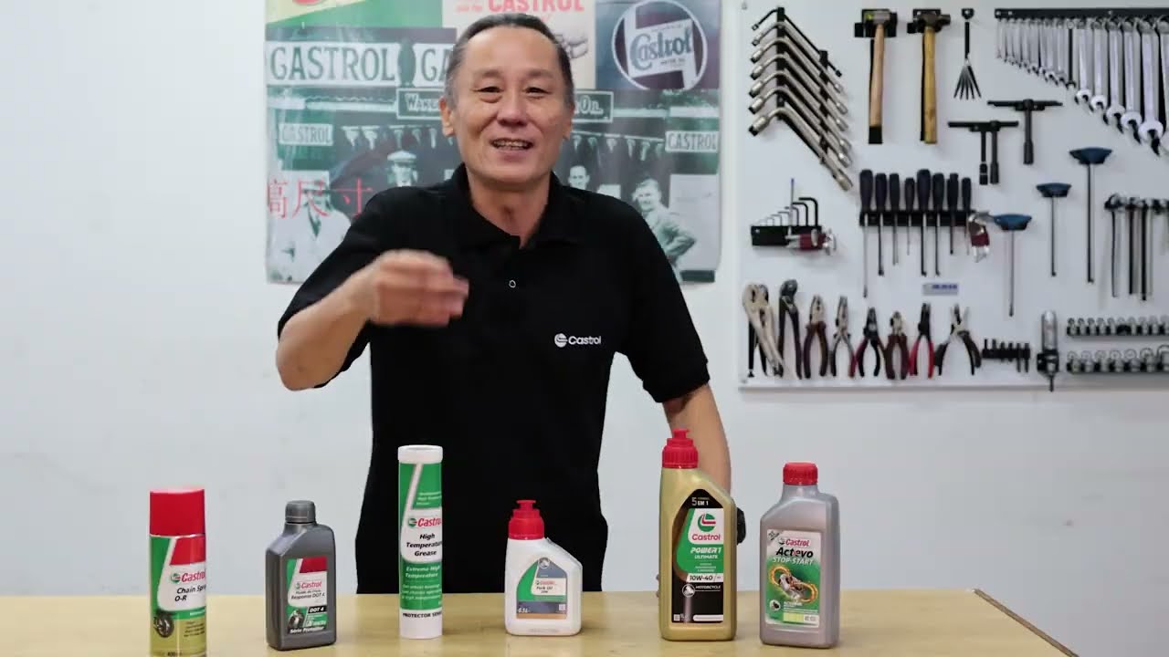 Colocar óleo demais no motor estraga a moto? Mestre China explica!