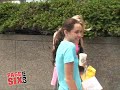 RARE VIDEO, MILEY CYRUS SIGHNING AUTOGRAPHS IN NEW YORK