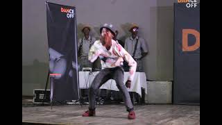 Hanza vs Mos T ( Izikhothane dance battle)-Dance o