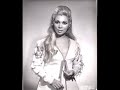 one aria several singers: piangea cantando from otello