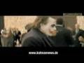 The Dark Knight Synchro-Vergleich (Englisch / Deutsch)