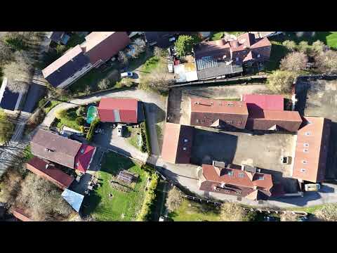 Video Velkorysé rodinné bydlení na okraji obce Radimovice - Praha-východ