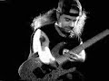 rick renstrom 
esto si es amor por la musica!
sin importar la adversidad superara muchos!