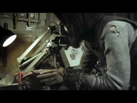 Video for the song STILL BOY - taken from the album TRESPASSERS.
Video is directed by Jakob Printzlau.