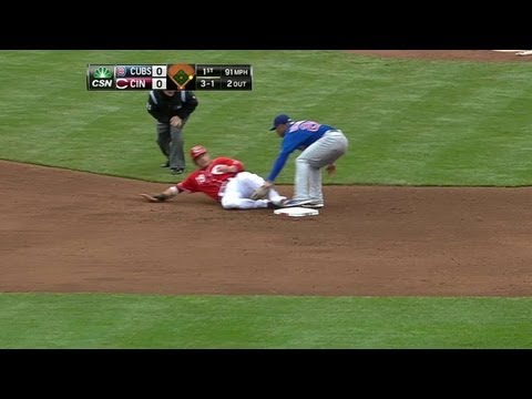 Video: CHC@CIN: Navarro catches Votto trying to steal second