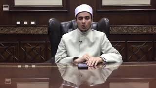 إذا فاتني ركعتان من صلاة الظهر جماعة فهل أقرأ الفاتحة فقط في المتبقيتين أم الفاتحة وسورة قصيرة؟