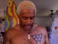 Buttons Hawaiiain Book Review episode 2