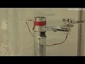 diginfo - www.diginfo.tv セミコン・ジャパン2008において、福島県半導体関連産業協議会は「会津ものづくり人材育成事業」の取り組みの一つとして、福島県立会津工業高等学校・喜多方工業高等学校の生徒達が、支援企業と共に開発した、「手袋装着機」、「動力線非貫通型搬送ロボット」、「アイディア工具」の展示をそれぞれ行いました。
