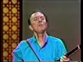 Pete Seeger - Wimoweh & Flowers Gone