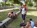 Carlos se pelea