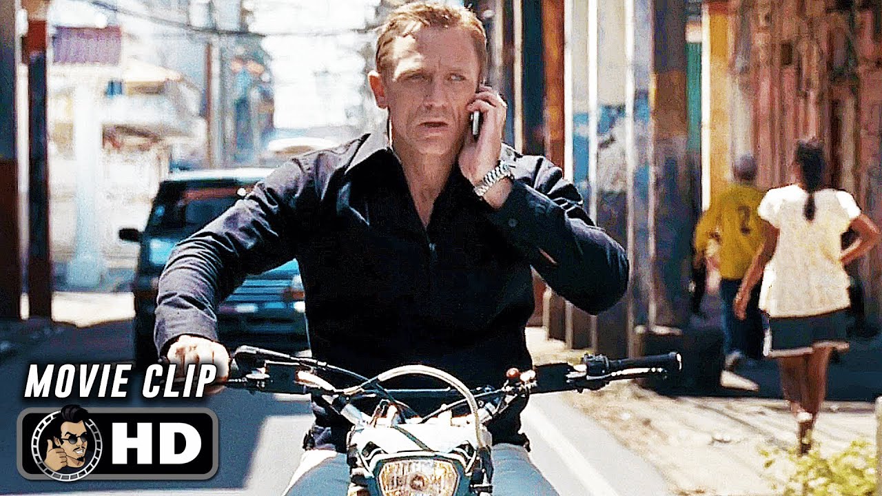 QUANTUM OF SOLACE Clip - "Motorbike Flip" (2008)