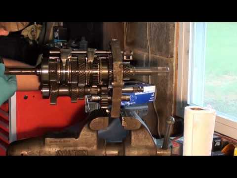 how to rebuild nissan 5 speed transmission