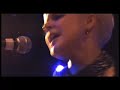 robyn @ cargo