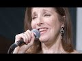 Donna Greenberg sings Cantemos a la Luna: music & HD photos