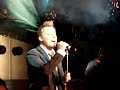 Magnus Carlsson (live) i Skövde på Bogrens. Filmat av mig :P Här sjunger han 