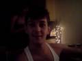 videos de David Eare singing songs from WICKED whilst very drunk!