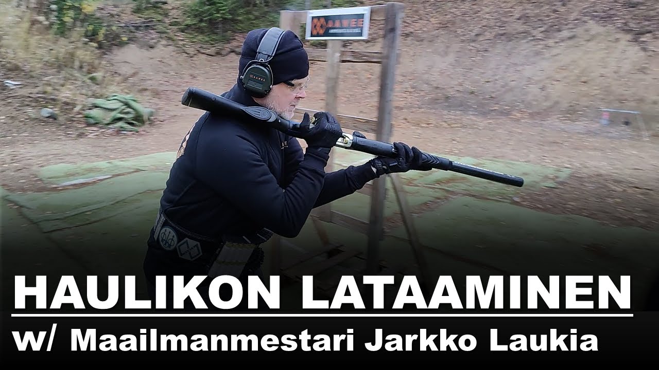 Haulikon lataaminen - maailmanmestari Jarkko Laukia