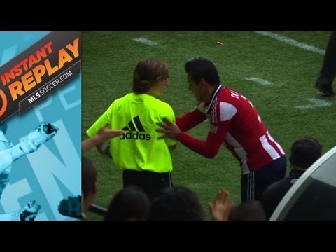 Instant Replay: Ball boy at center stage | Punch thrown in Columbus?_Labdarúgás MLS videók. Legeslegjobbak